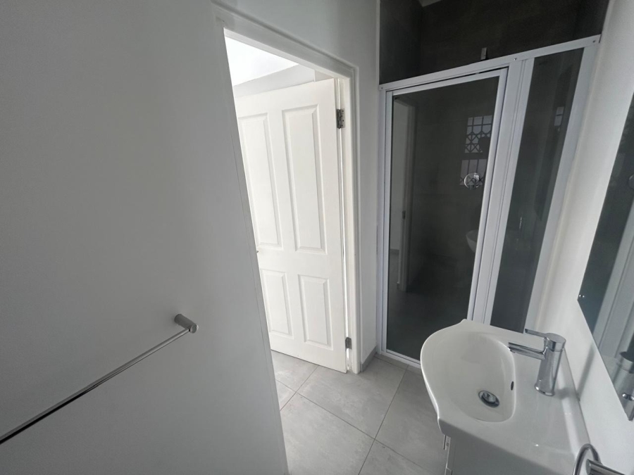 2 Bedroom Property for Sale in Beacon Bay Eastern Cape
